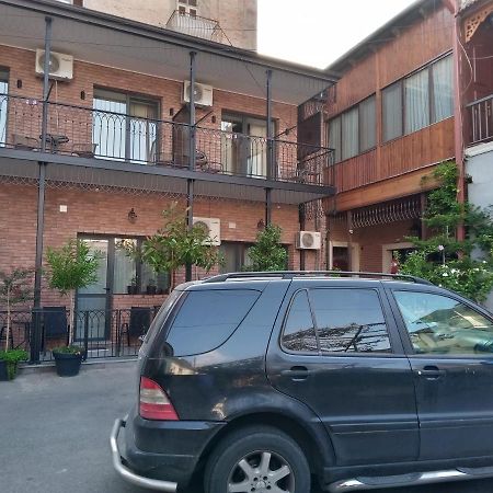 Apart Hotel His Highness Prince Gruzinski Tbilisi Exteriör bild