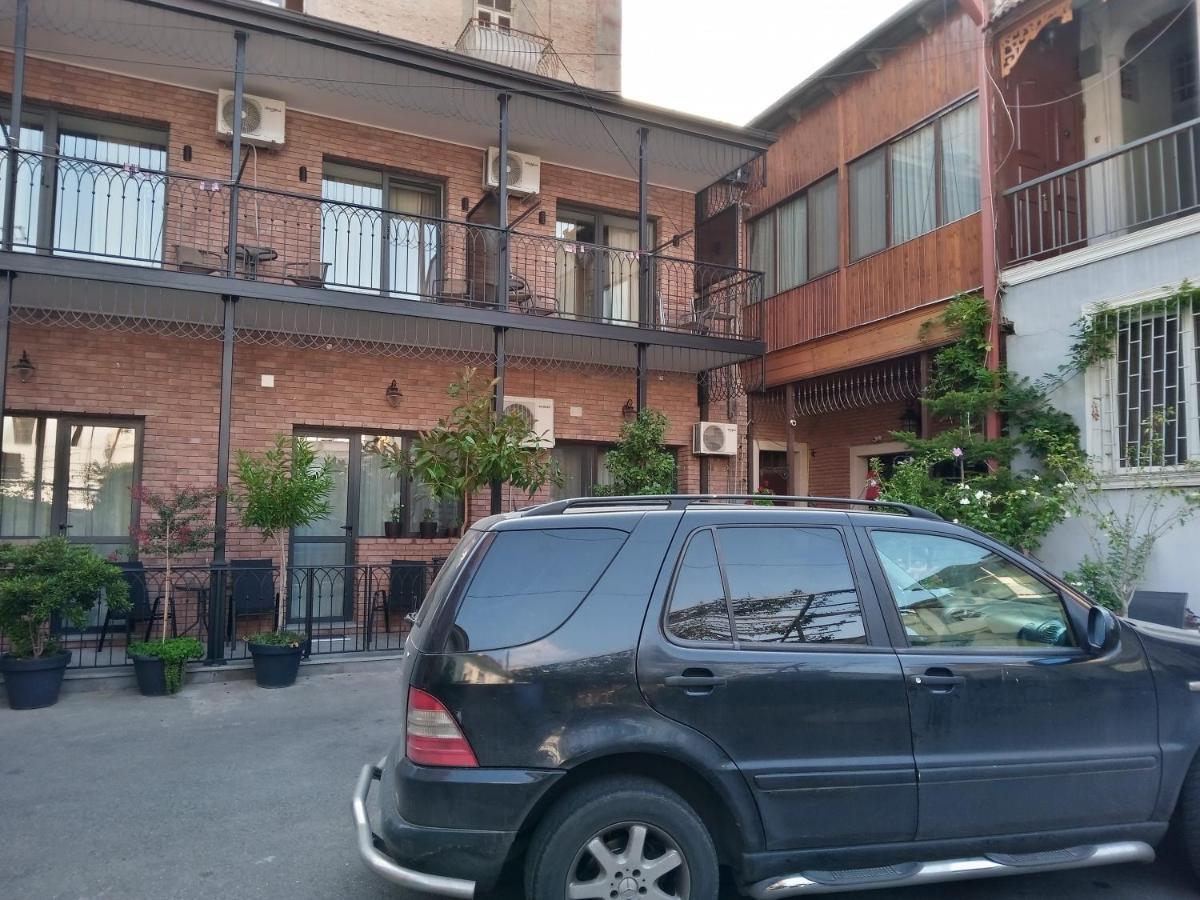 Apart Hotel His Highness Prince Gruzinski Tbilisi Exteriör bild